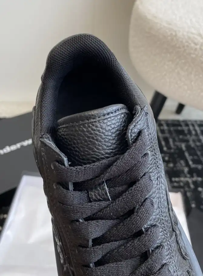 hype Alexander Wang Sneakers