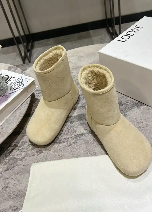 hype Loewe Boots