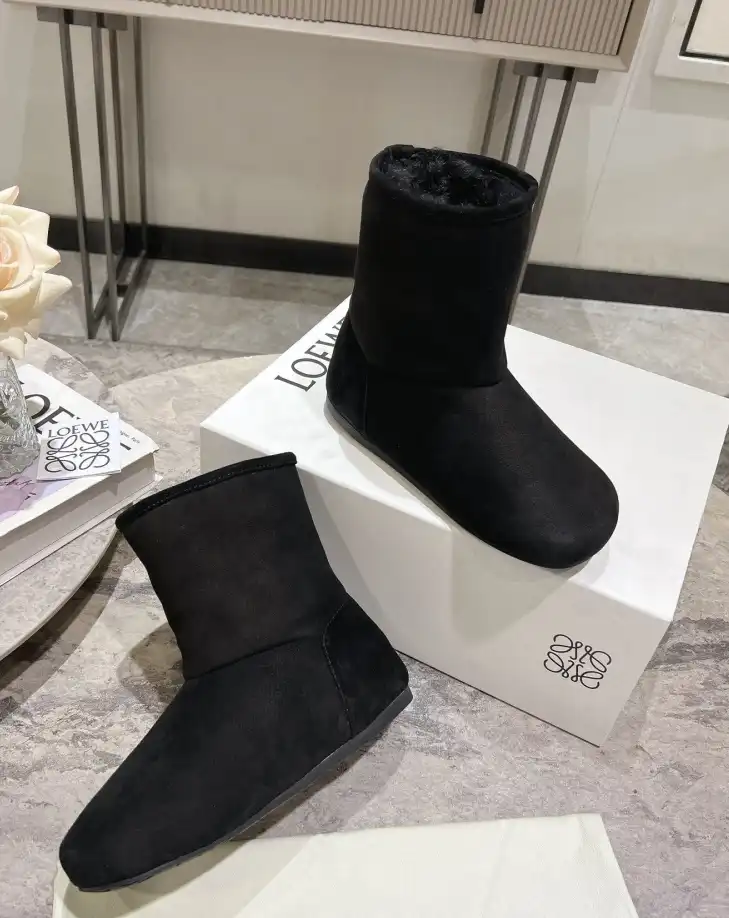 hype Loewe Boots