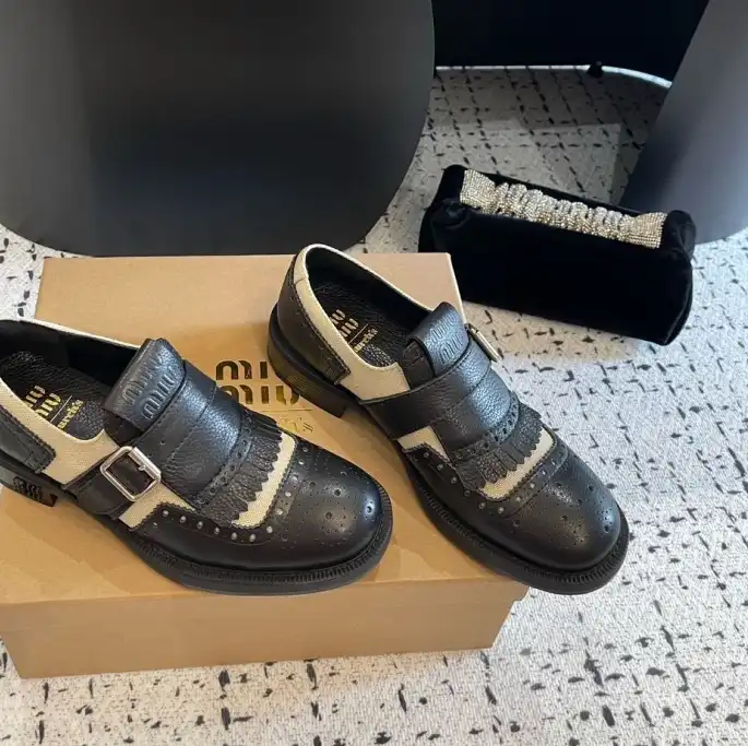 hype Miu Miu Leather Shoes