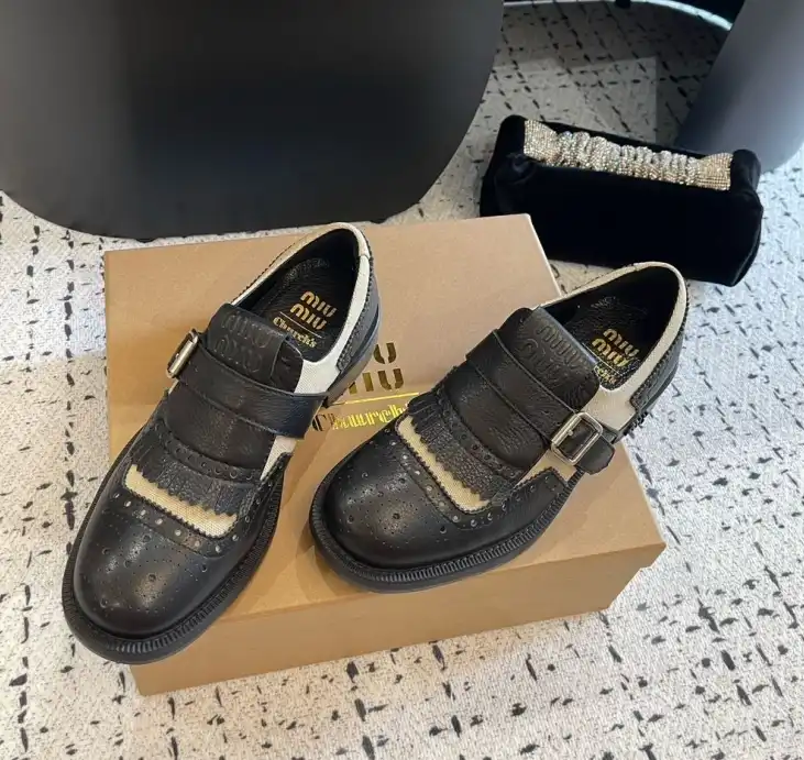 hype Miu Miu Leather Shoes