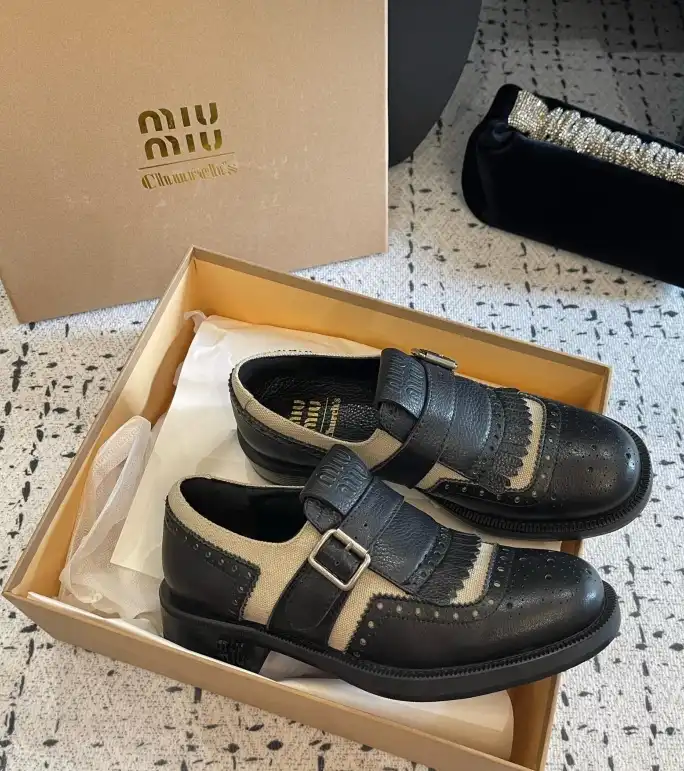 hype Miu Miu Leather Shoes