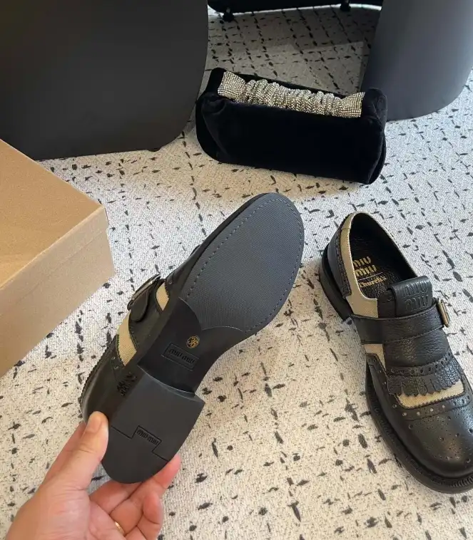 hype Miu Miu Leather Shoes