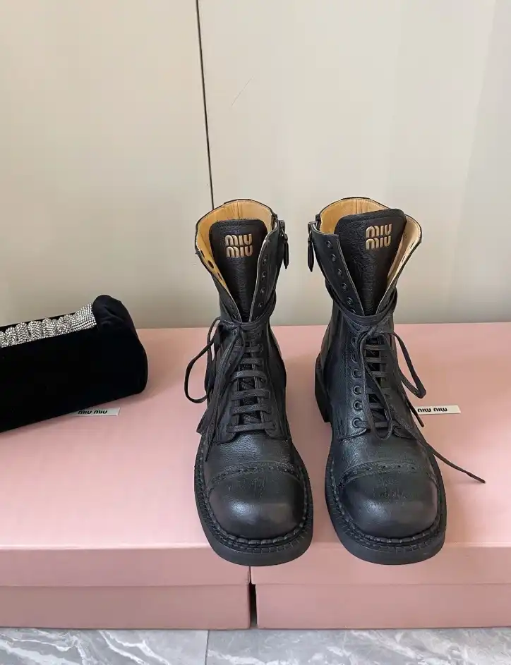 hype Miu Miu Boots