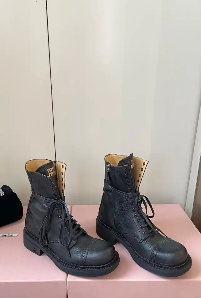 hype Miu Miu Boots