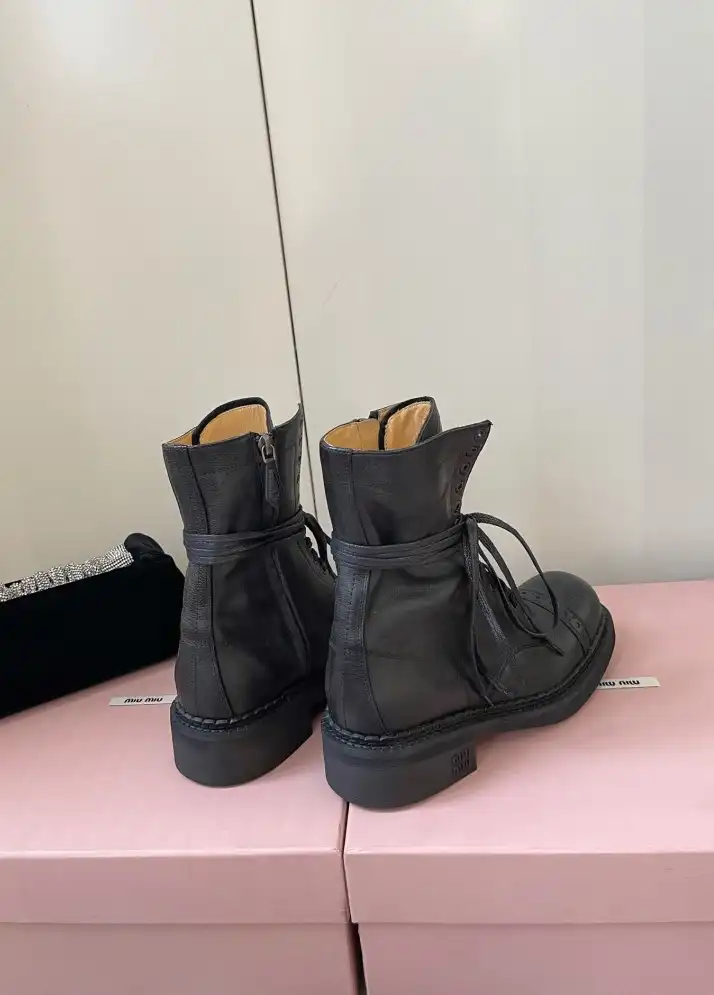 hype Miu Miu Boots