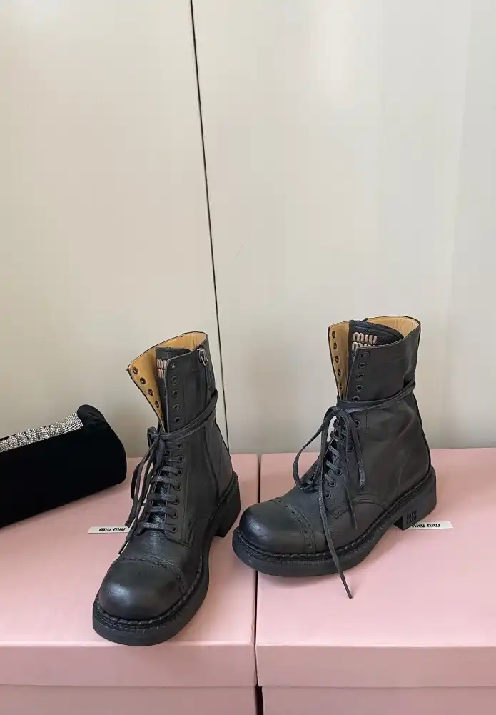 hype Miu Miu Boots