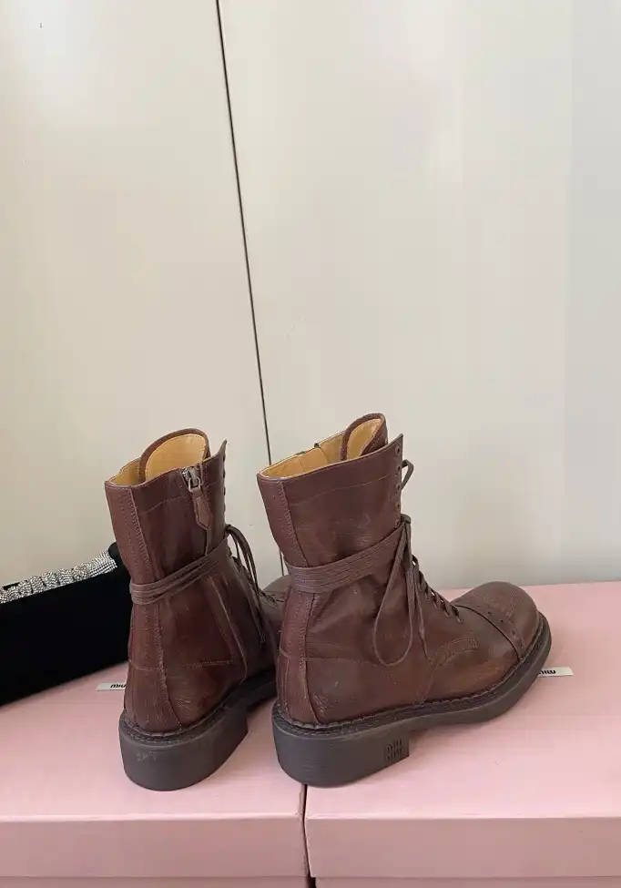 hype Miu Miu Boots