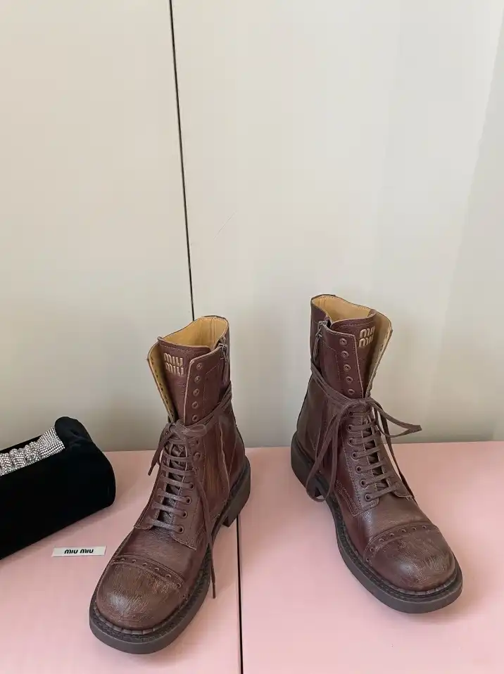 hype Miu Miu Boots