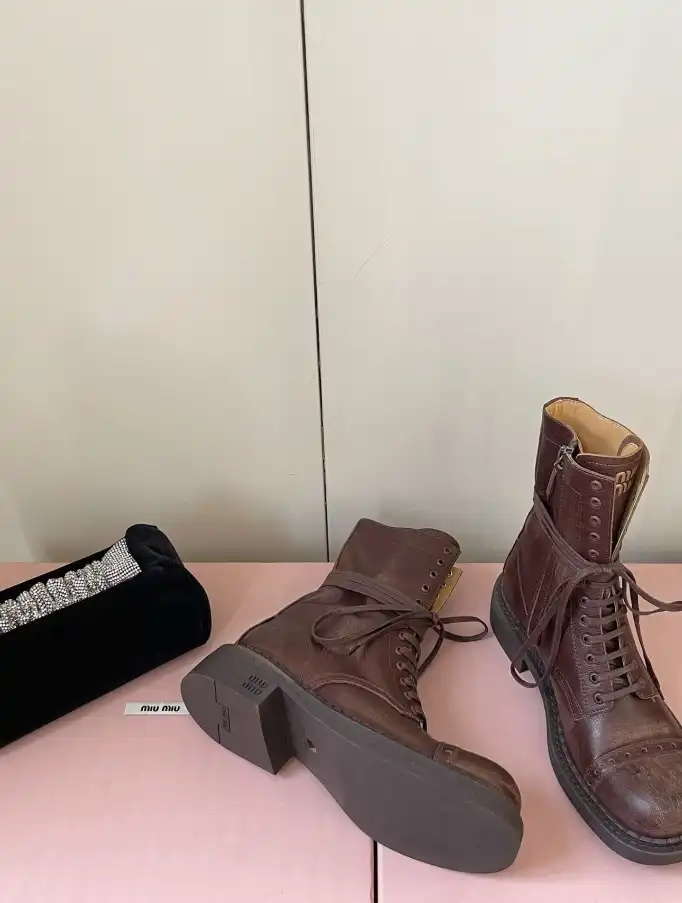 hype Miu Miu Boots