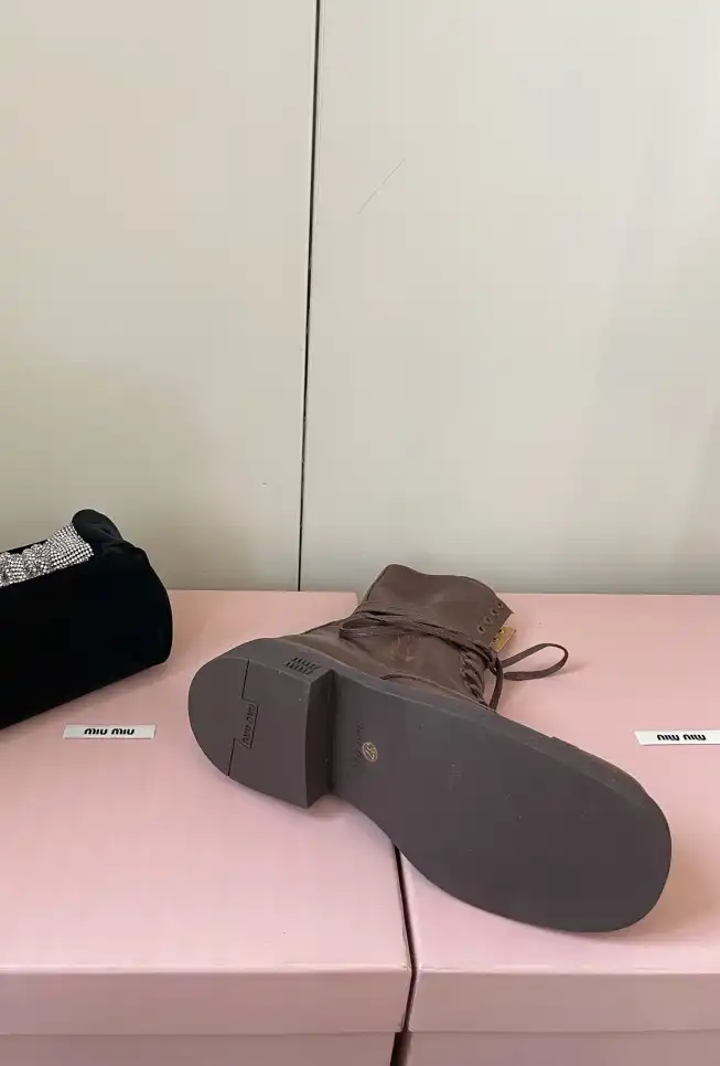 hype Miu Miu Boots