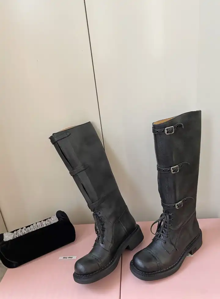 hype Miu Miu Boots