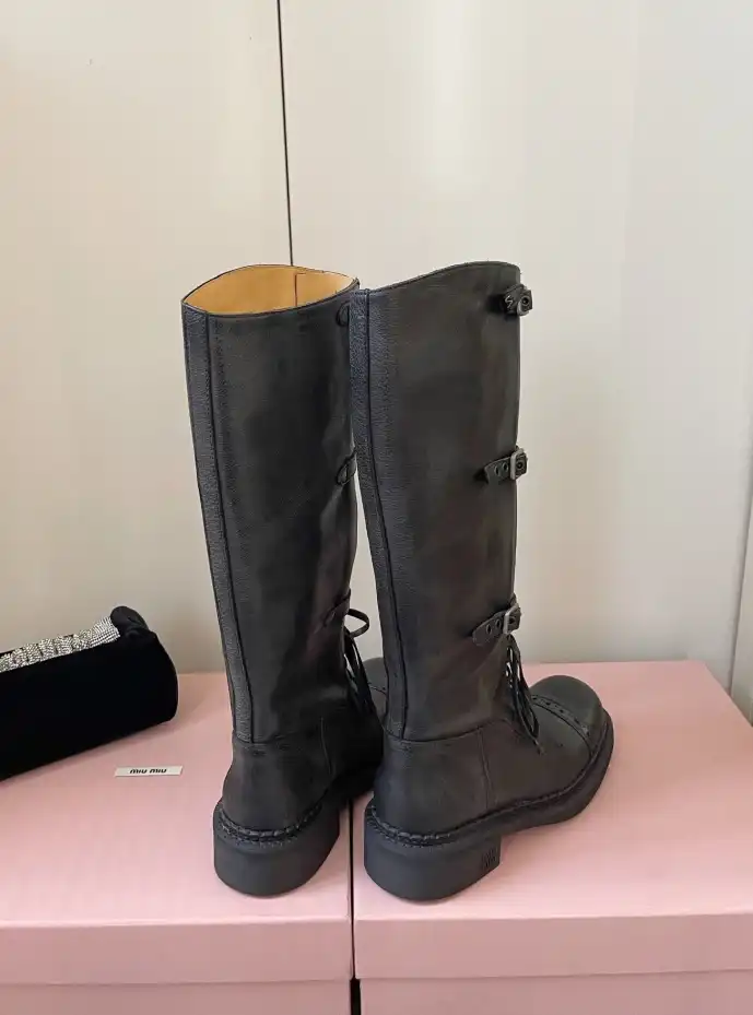 hype Miu Miu Boots