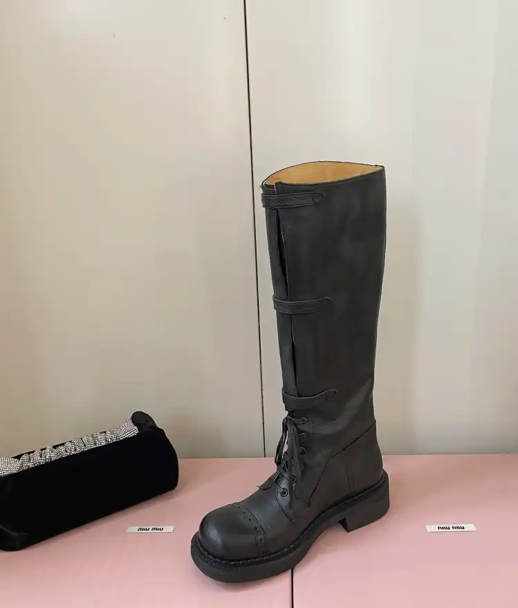 hype Miu Miu Boots