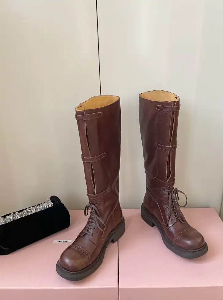 hype Miu Miu Boots