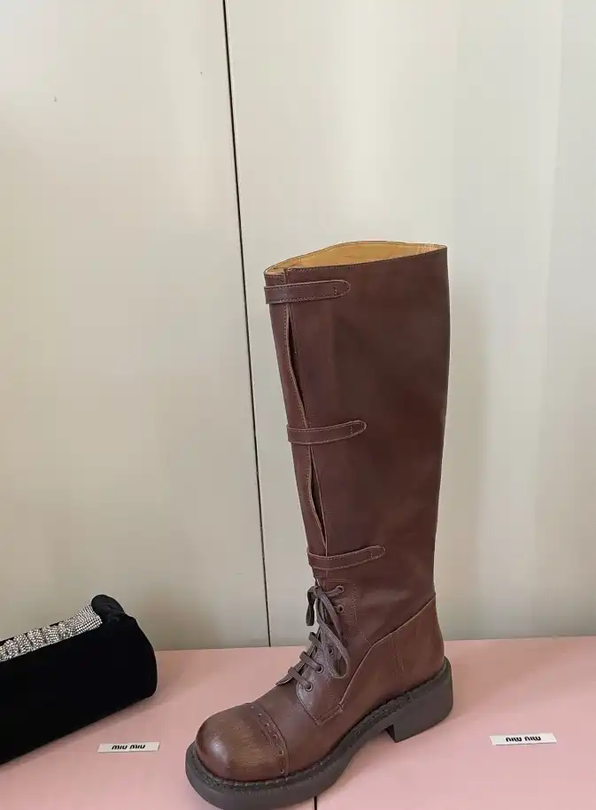 hype Miu Miu Boots