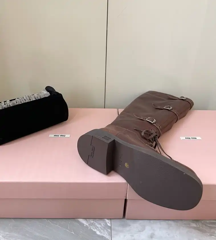 hype Miu Miu Boots