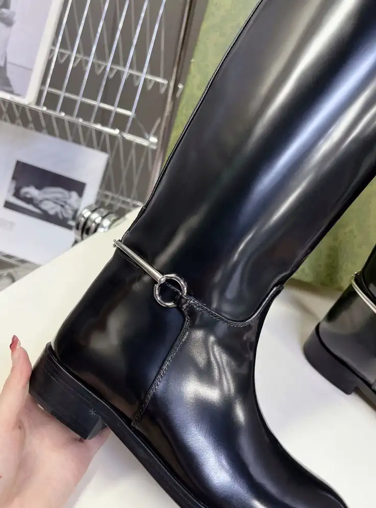 hype Gucci Boots