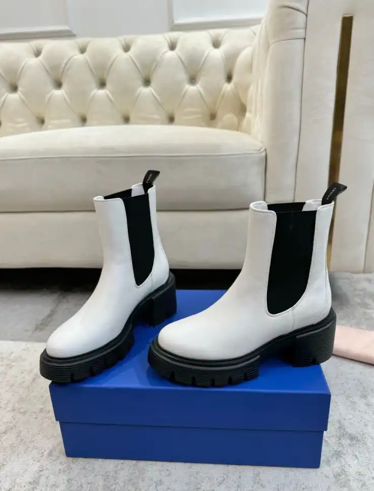 hype Stuart Weitzman Boots