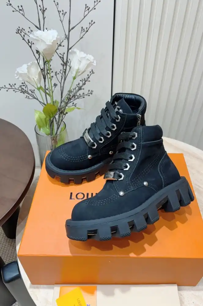 hype LV Boots