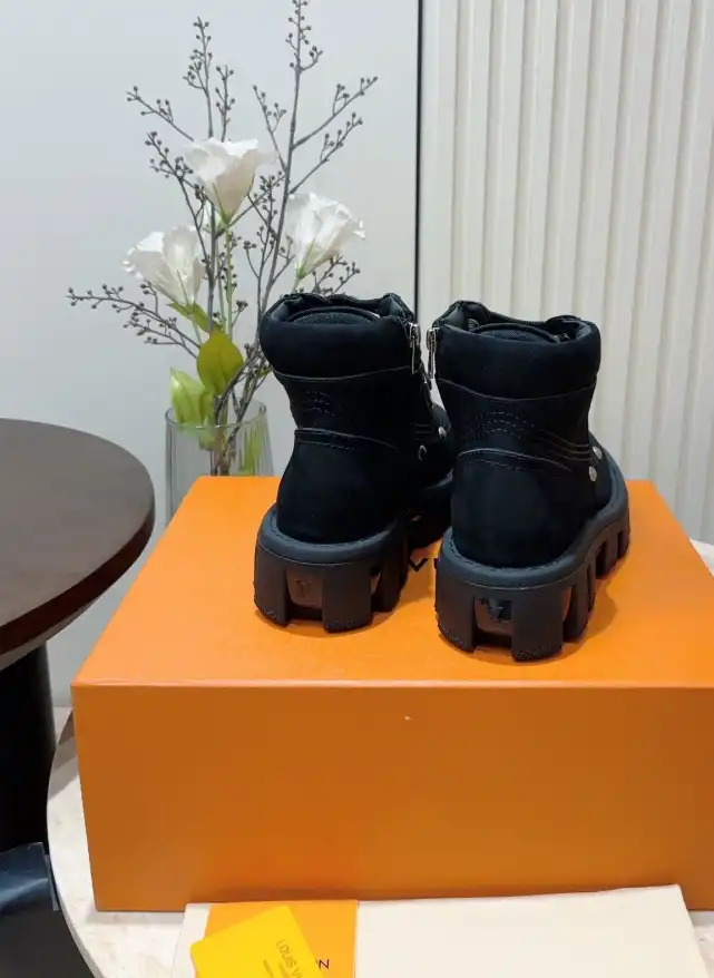 hype LV Boots