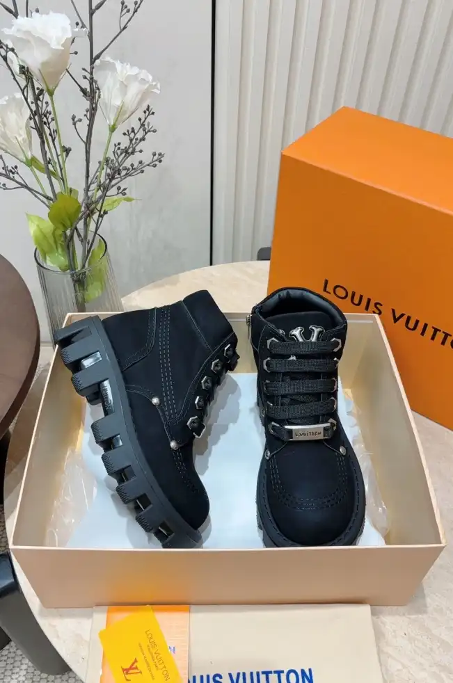 hype LV Boots