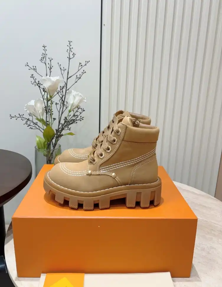 hype LV Boots