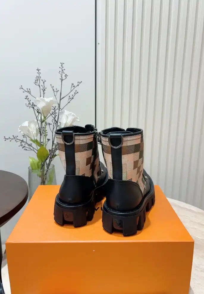 hype LV Boots