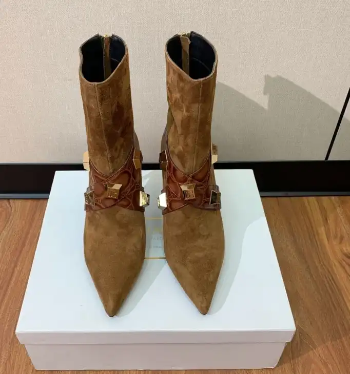 hype Balmain Boots