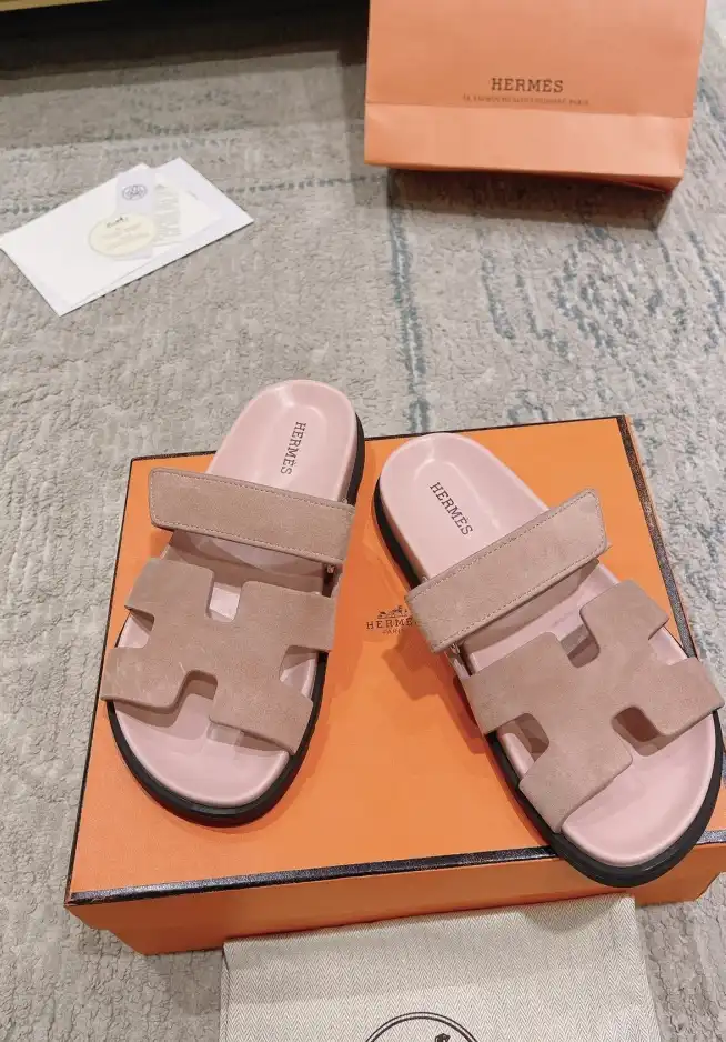 hype Hermes Slippers