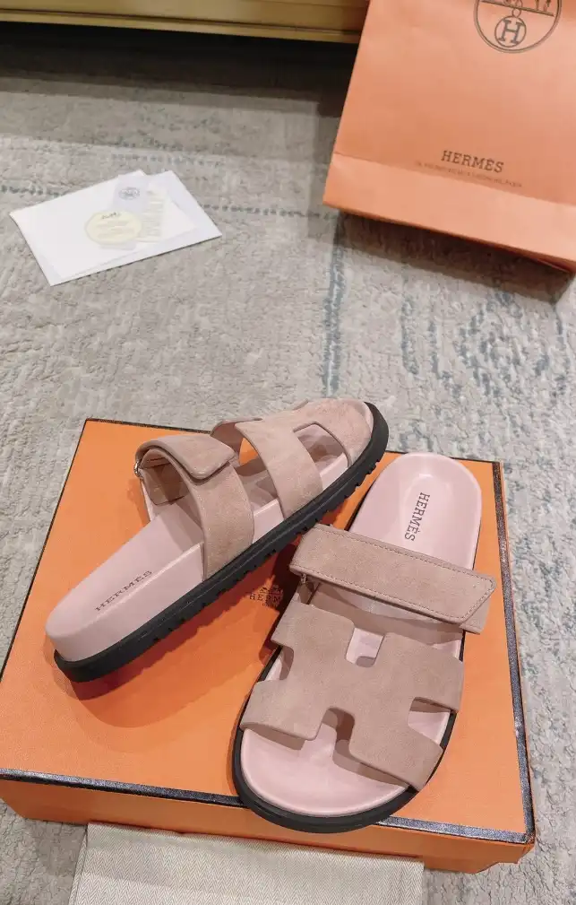 hype Hermes Slippers