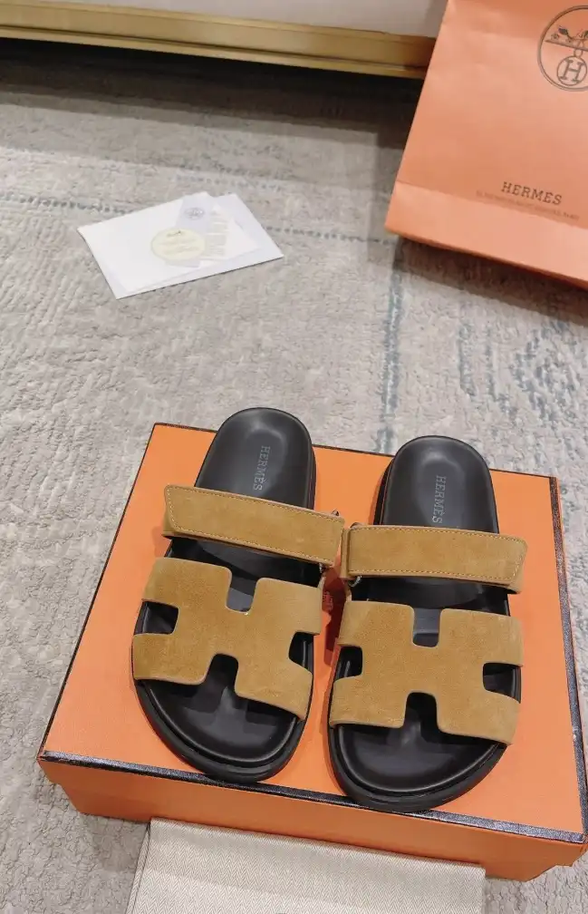 hype Hermes Slippers