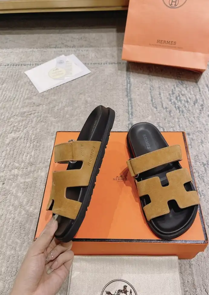 hype Hermes Slippers