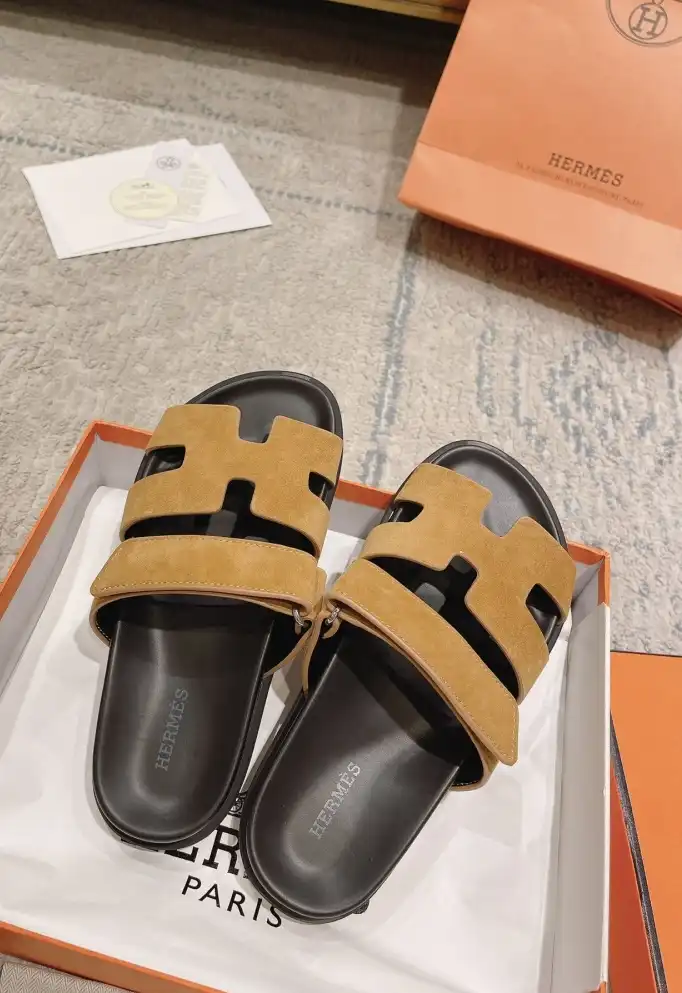 hype Hermes Slippers