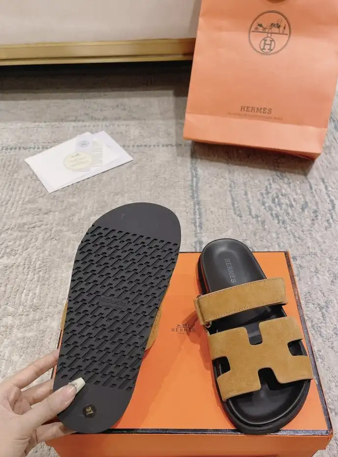 hype Hermes Slippers