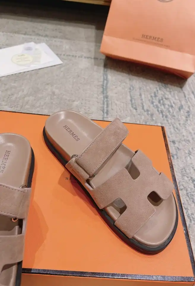 hype Hermes Slippers