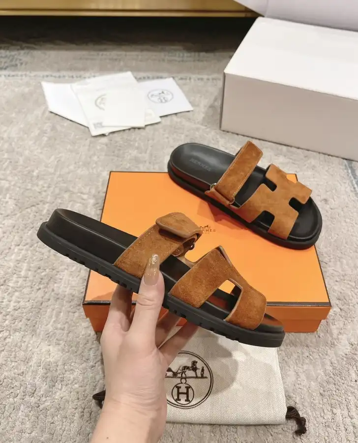 hype Hermes Slippers