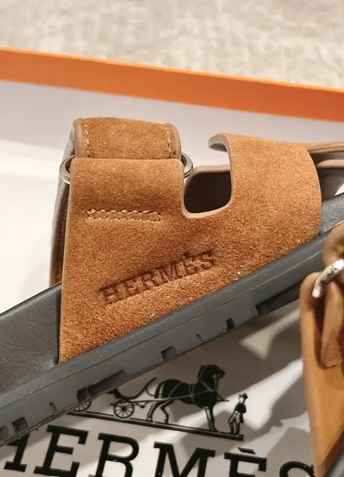 hype Hermes Slippers