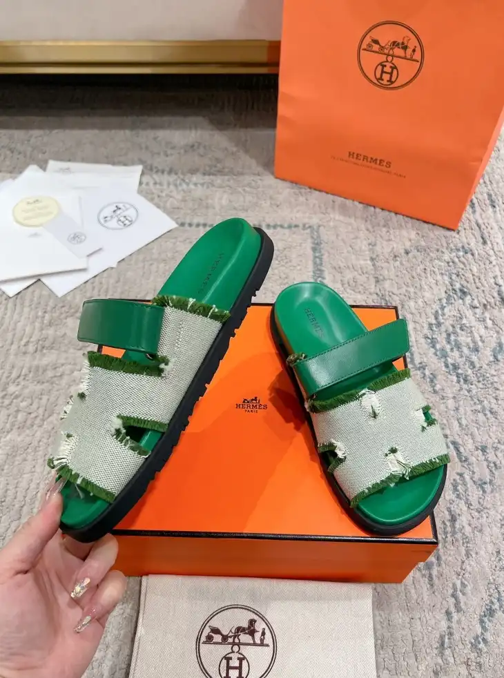 hype Hermes Slippers