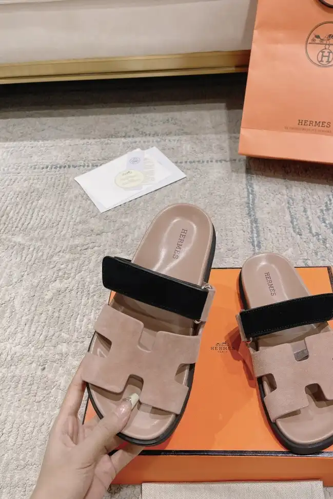 hype Hermes Slippers