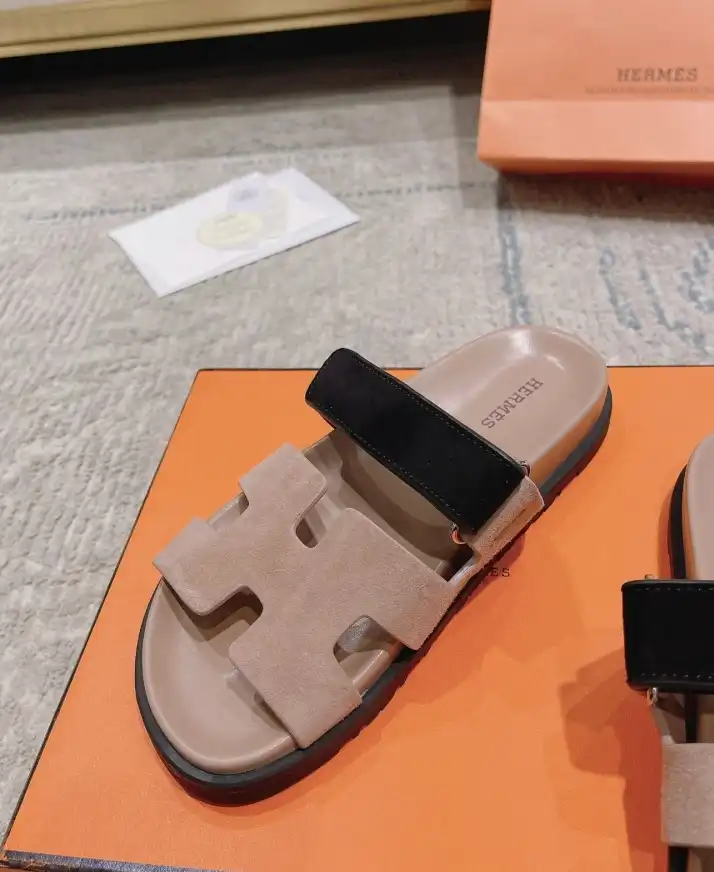 hype Hermes Slippers