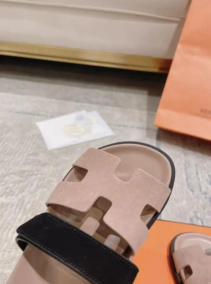 hype Hermes Slippers