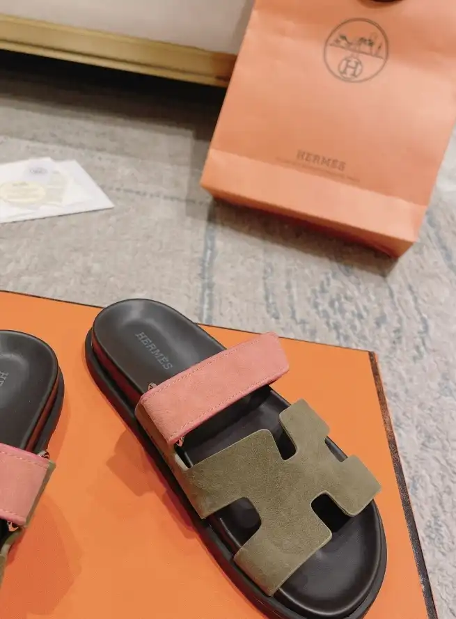 hype Hermes Slippers