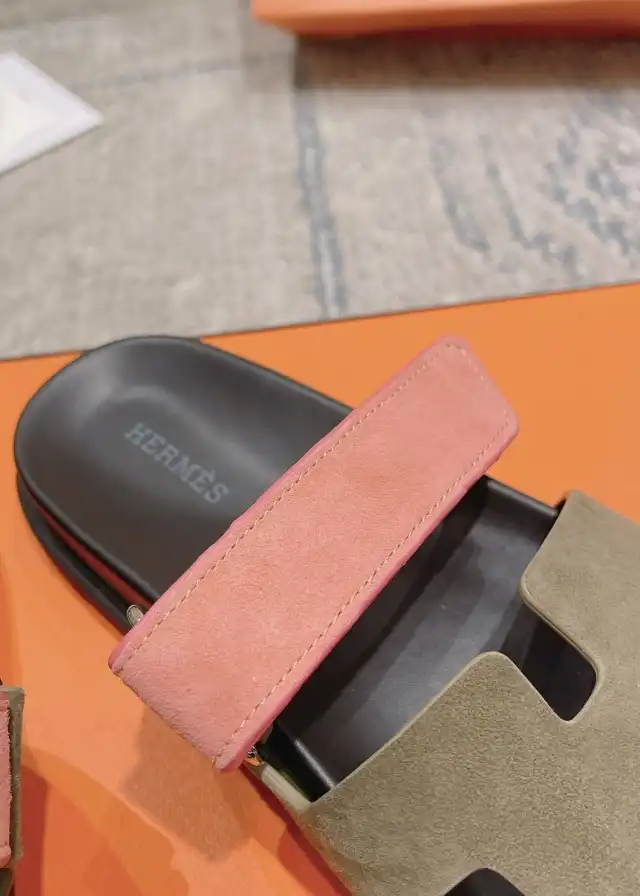 hype Hermes Slippers