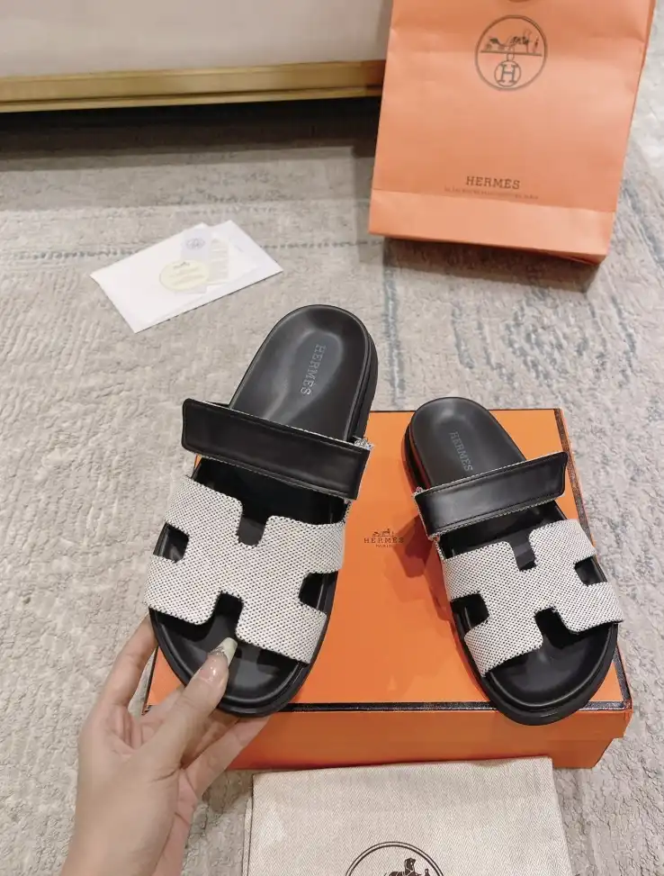 hype Hermes Slippers