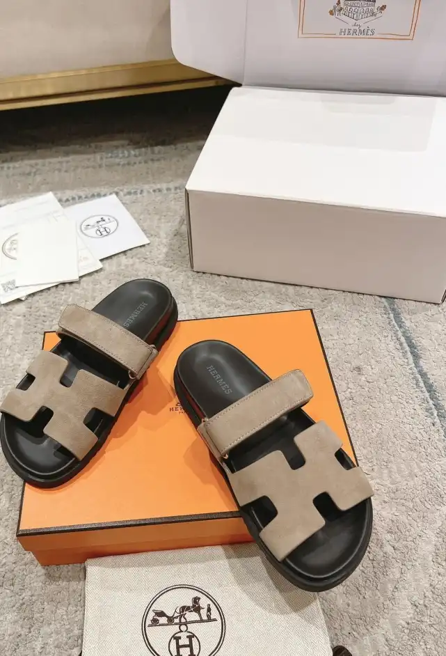 hype Hermes Slippers