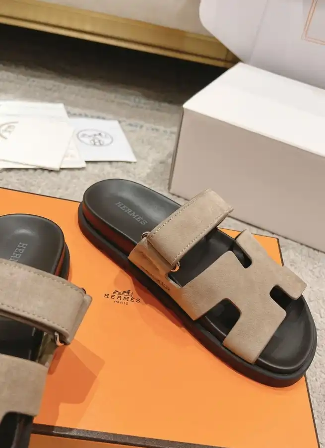 hype Hermes Slippers