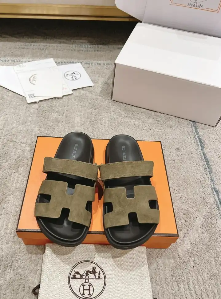 hype Hermes Slippers