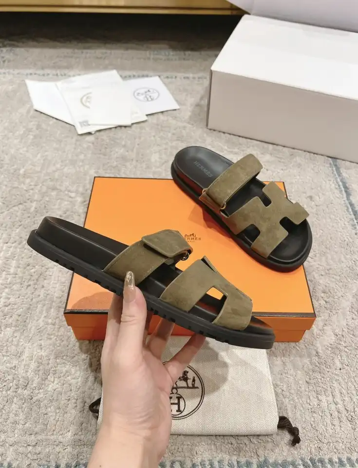 hype Hermes Slippers