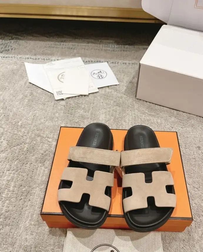 hype Hermes Slippers